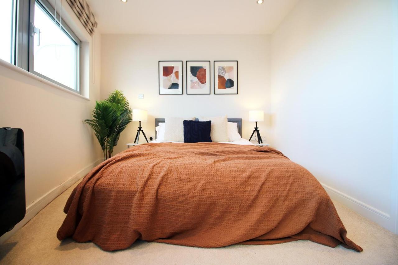 The Skyline - Luxury City Centre Flat With Designated Parking Cardiff Zewnętrze zdjęcie