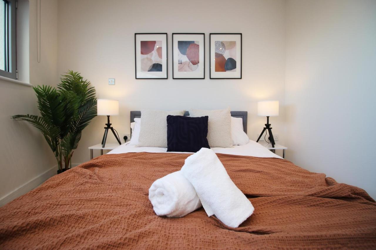 The Skyline - Luxury City Centre Flat With Designated Parking Cardiff Zewnętrze zdjęcie