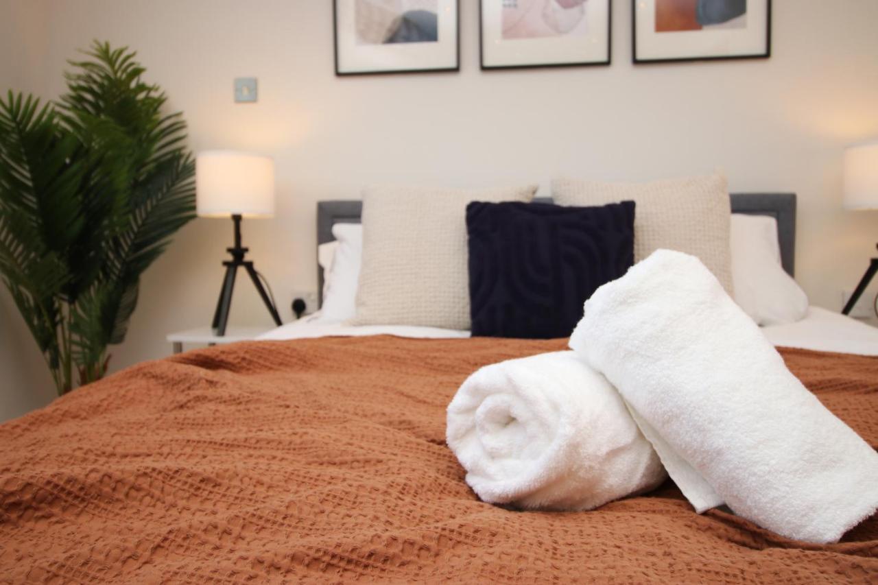 The Skyline - Luxury City Centre Flat With Designated Parking Cardiff Zewnętrze zdjęcie