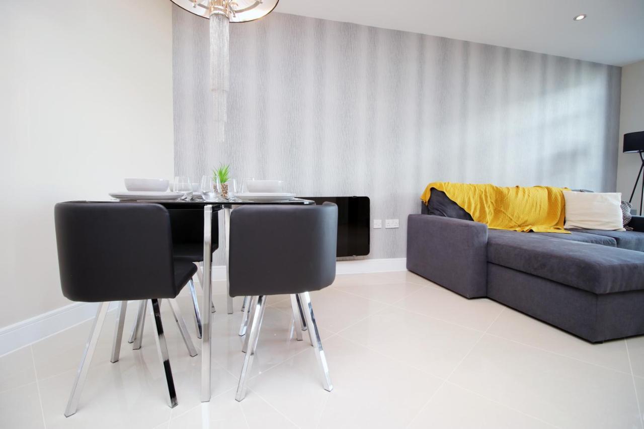 The Skyline - Luxury City Centre Flat With Designated Parking Cardiff Zewnętrze zdjęcie
