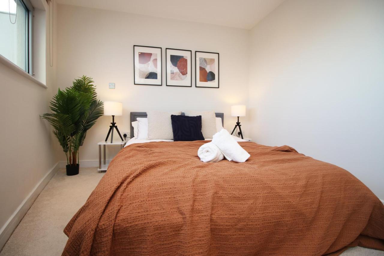 The Skyline - Luxury City Centre Flat With Designated Parking Cardiff Zewnętrze zdjęcie