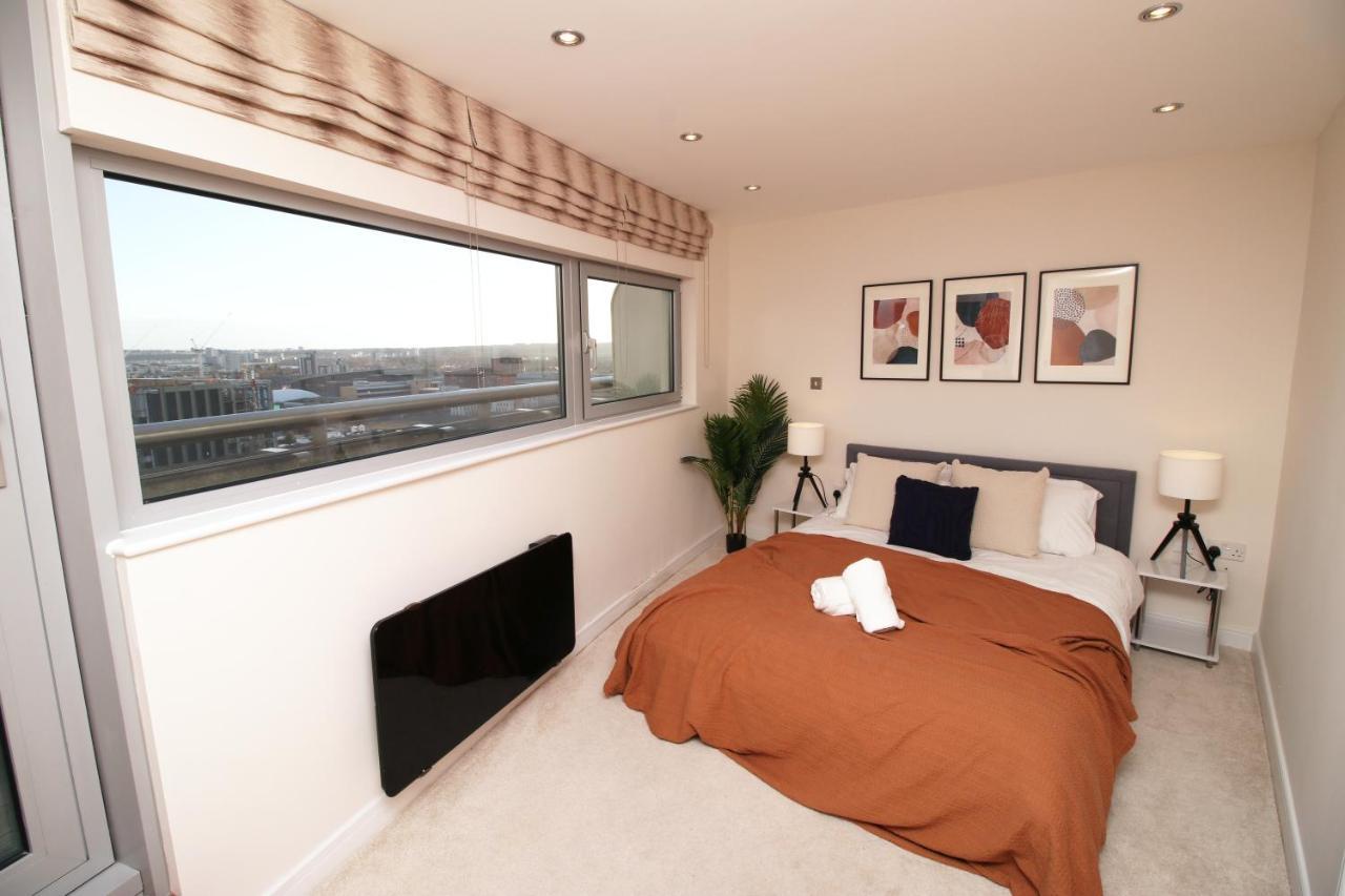 The Skyline - Luxury City Centre Flat With Designated Parking Cardiff Zewnętrze zdjęcie