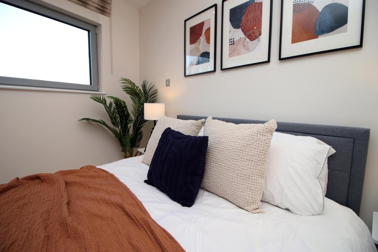 The Skyline - Luxury City Centre Flat With Designated Parking Cardiff Zewnętrze zdjęcie