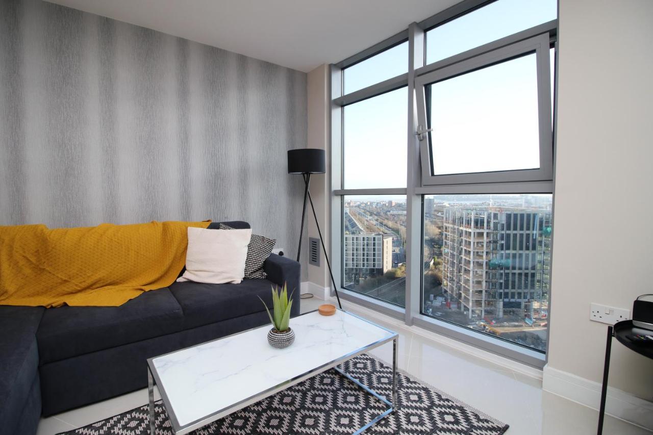 The Skyline - Luxury City Centre Flat With Designated Parking Cardiff Zewnętrze zdjęcie